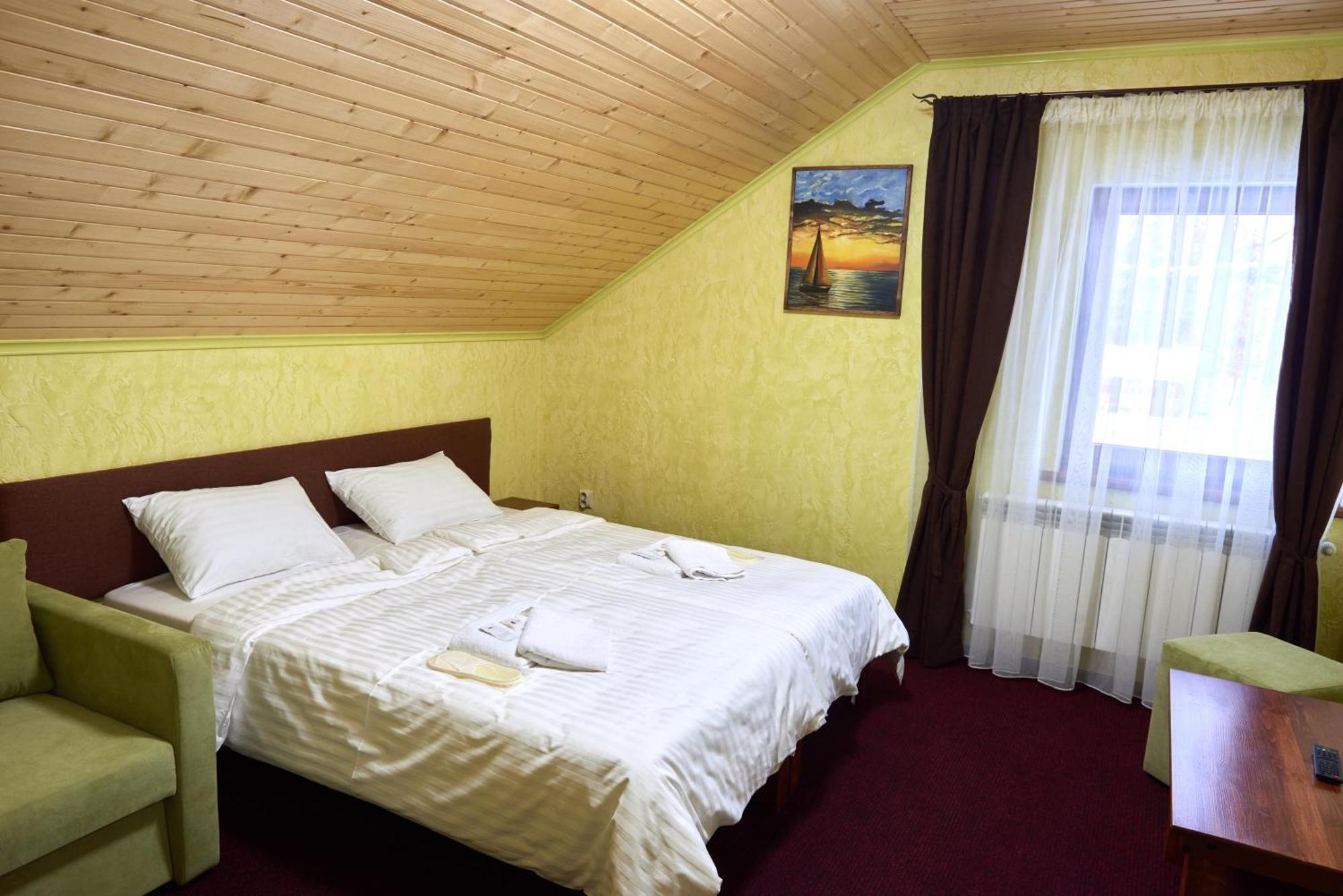 Hotel Sytikland Yavoriv  Zewnętrze zdjęcie