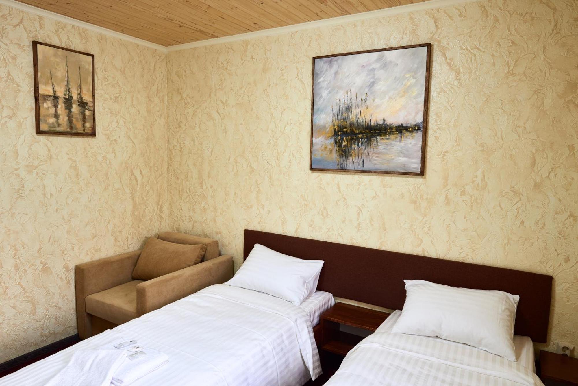 Hotel Sytikland Yavoriv  Zewnętrze zdjęcie